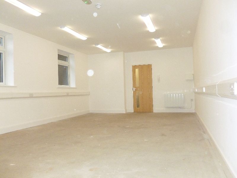 76shenleyroadintoffice