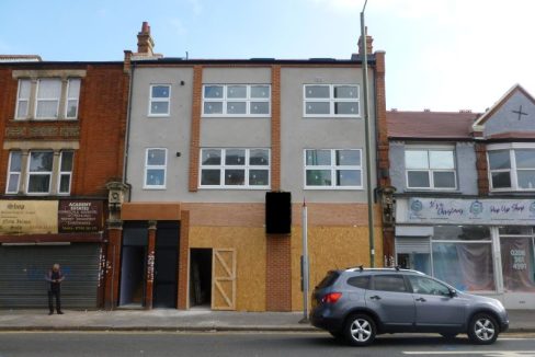 27queensparadeN11front